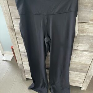 Lululemon Grove Pant Flare sz 12